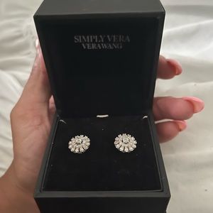 Simply Vera Earrings.
